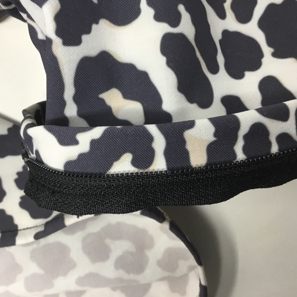 Nicole Frank Sandy Safari Top Leopard Print - Picture 7 of 10